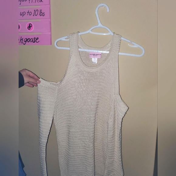 Cream Cold-Shoulder Knit Sweater - Picture 2 of 3